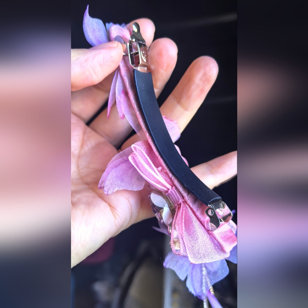 Pink Butterfly Hair Accessory - Picture 5 of 5